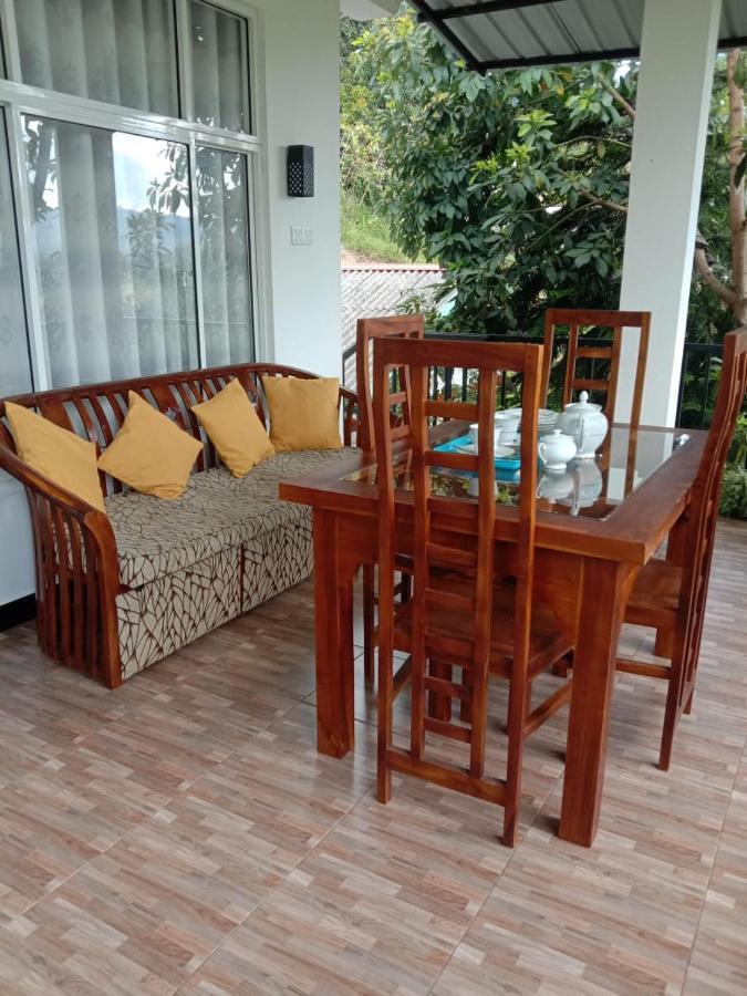 Charming View Homestay Ella Extérieur photo